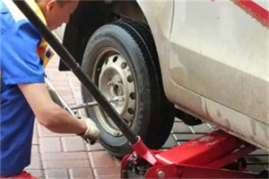 滨湖区附近拖车24小时服务热线电话